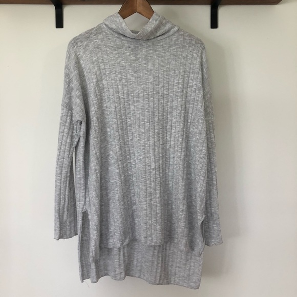 Out From Under Lounge Tunic - Picture 2 of 5